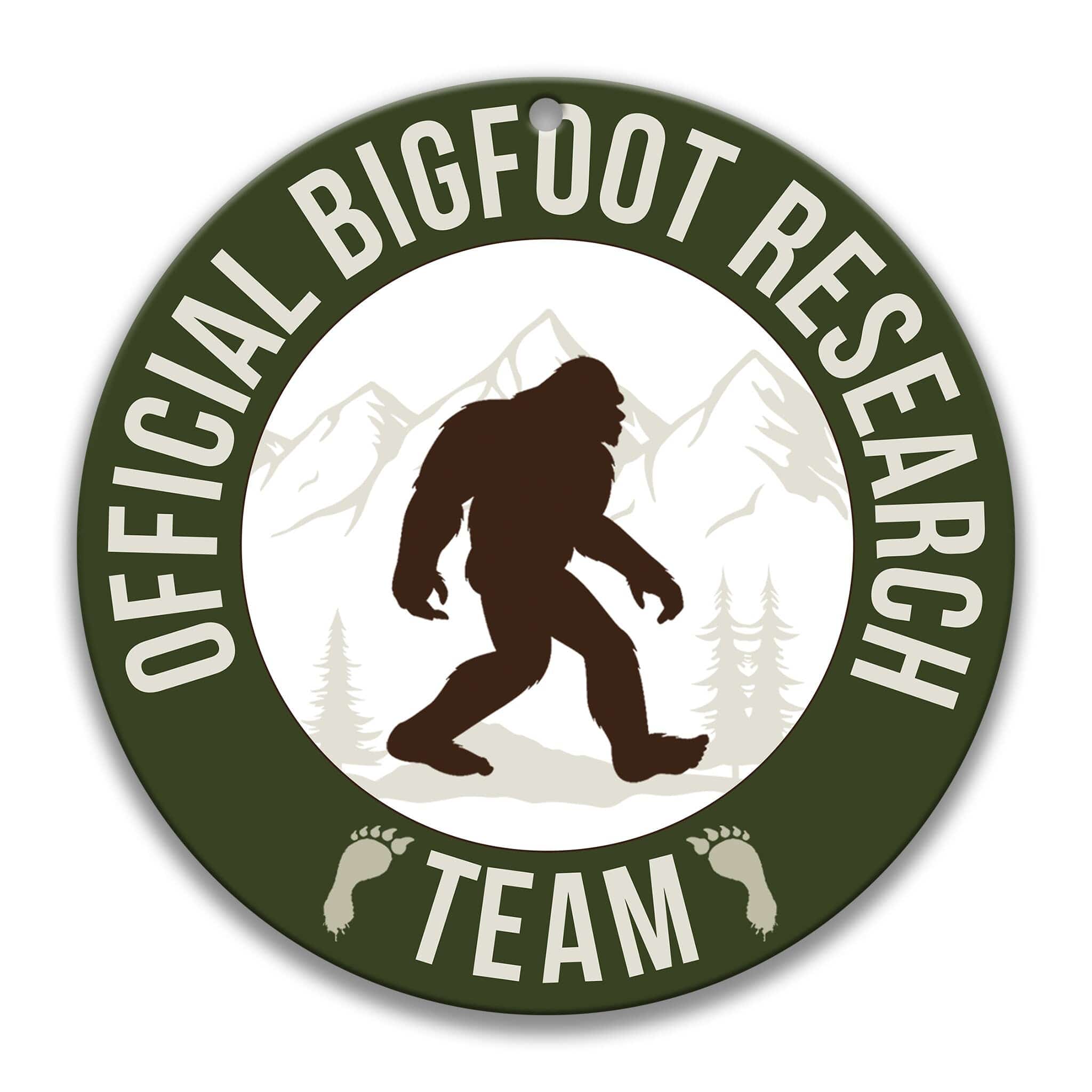 Official Bigfoot Research Team in Green Sasquatch Round Metal Sign